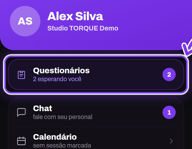 A entrada Questionários no menu, com o aviso de quantos esperam